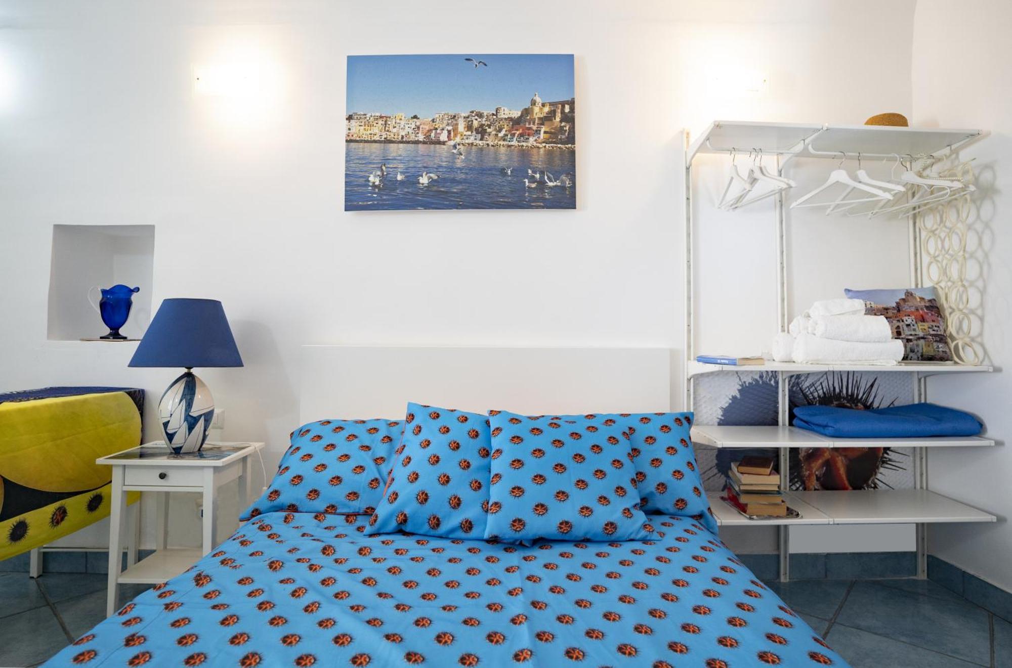Appartamento Sotto La Terrazza Procida Esterno foto
